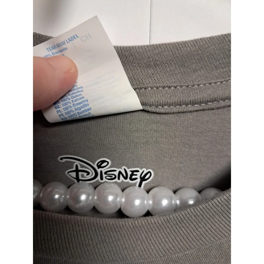 Disney‎ Small Childs Shirt That Has Goofy, Micky, Minnie, And Donald On It